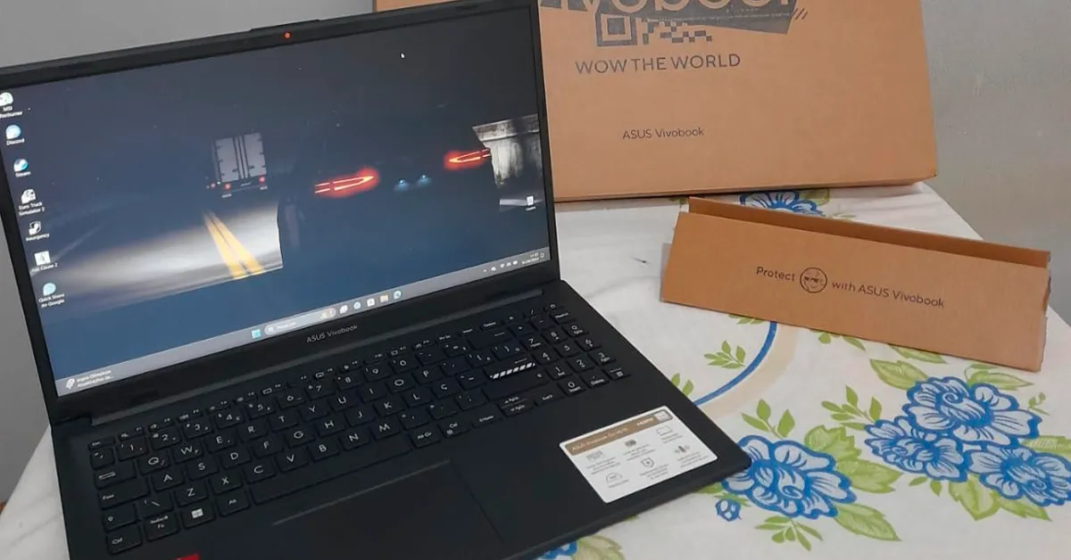 Notebook ASUS Vivobook Go 15 E1504 AMD RYZEN 5 7520U 8GB Ram 256GB SSD Linux KeepOS 15,6” FHD Black E1504FA-NJ731