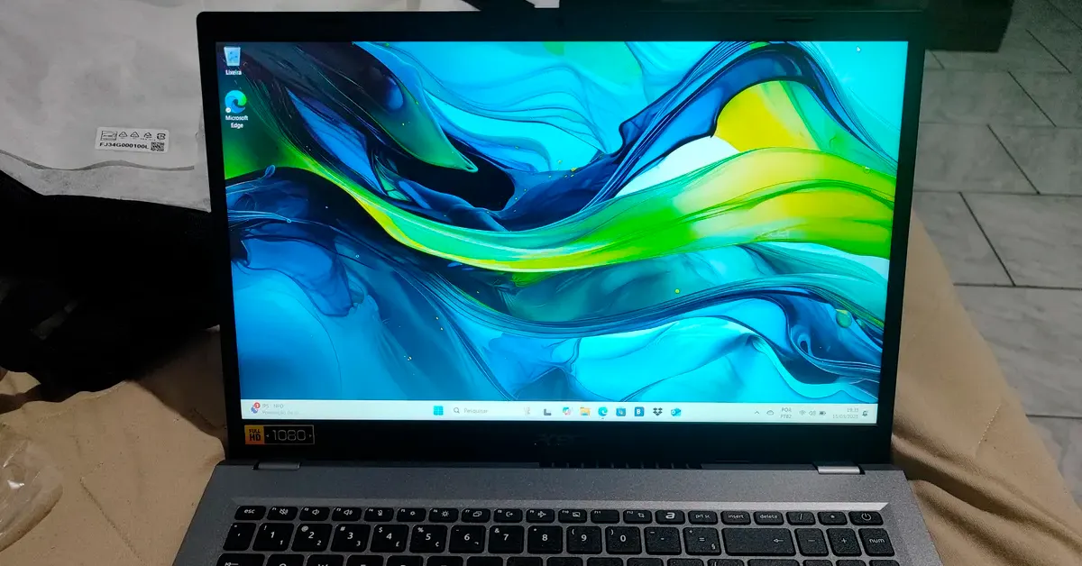 Notebook Acer Aspire 15 é bom? Funciona bem pra estudar e trabalhar?